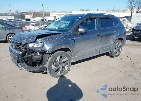 2024 Volkswagen Taos 1.5T Se из США, поврежденный, VIN 3VVVX7B20RM081702